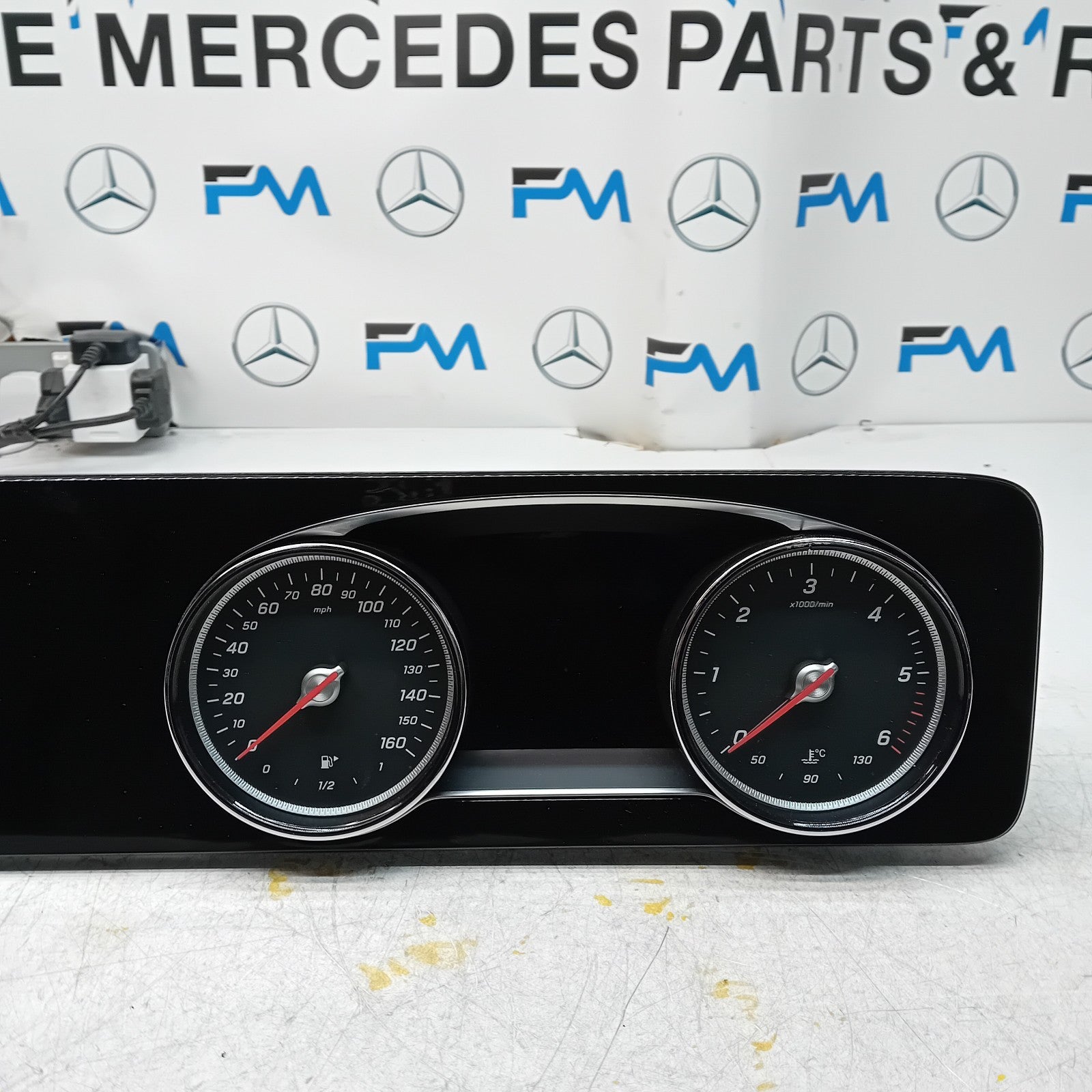 MERCEDES E-CLASS W213 DISPLAY SCREEN A2139009406 2017 FM001161