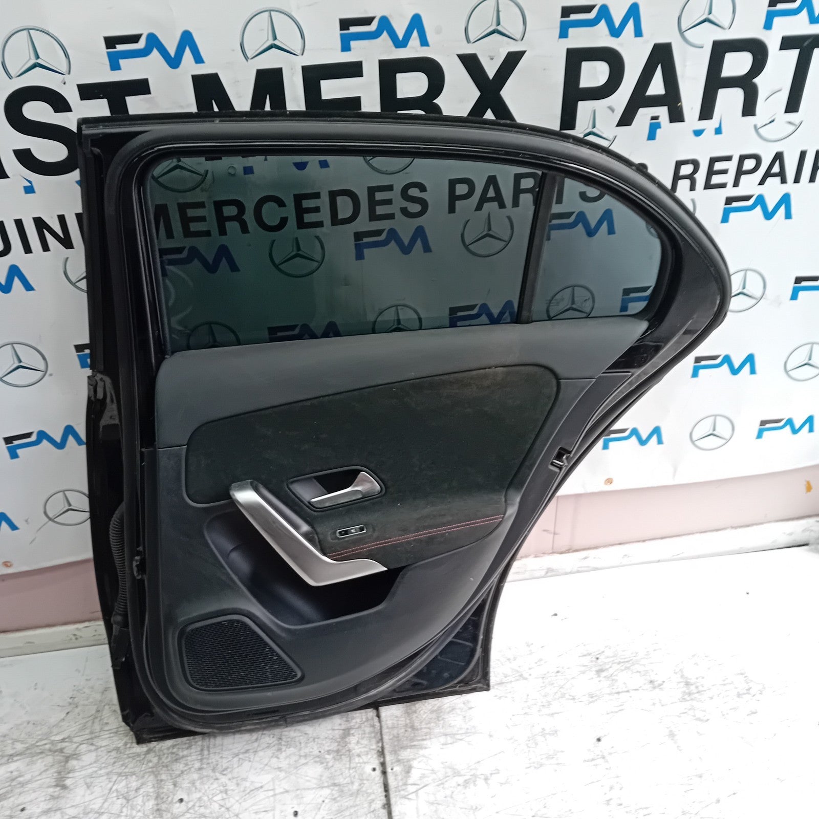 MERCEDES A-CLASS W177 SLN DRIVER REAR DOOR OSR BLACK 2018 ON COMPLETE FMD263