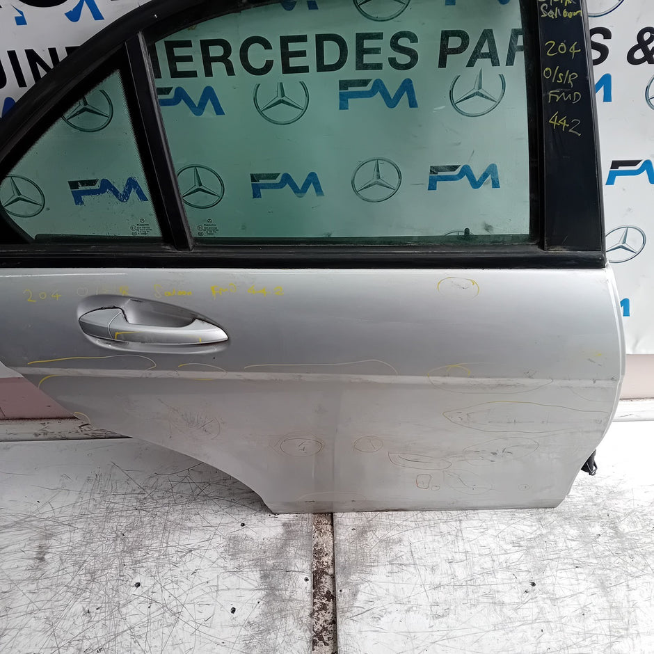 MERCEDES C-CLASS W204 SLN DRIVER REAR DOOR OSR SILVER 2008-2014 COMPLETE FMD442
