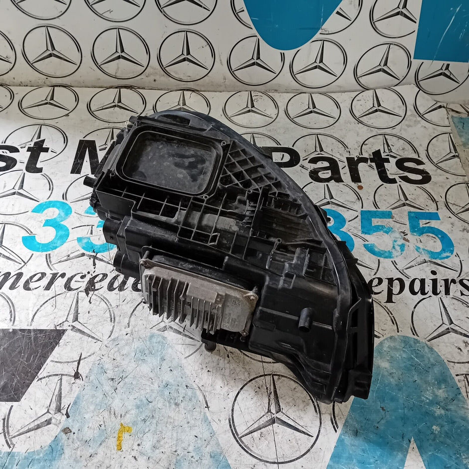 MERCEDES W177 A CLASS 2018-21 GENUINE DRIVER SIDE HEADLAMP A1779063000 FMH99