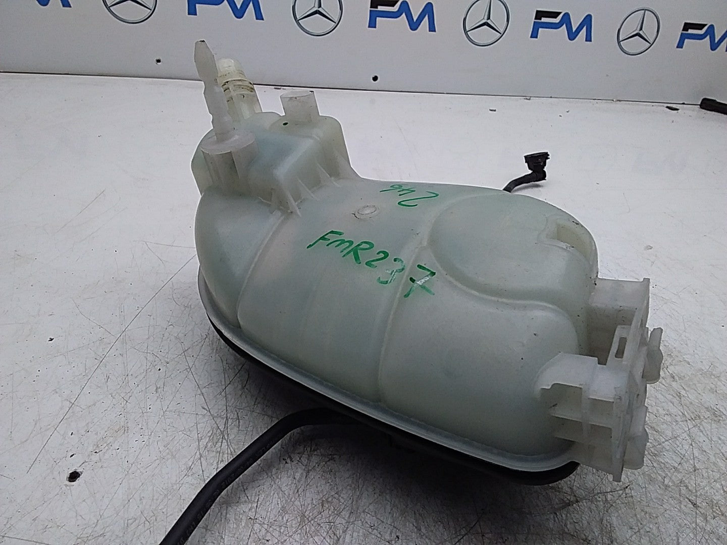 MERCEDES B-CLASS W246 COOLANT EXPANSION TANK FMR237