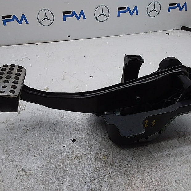 MERCEDES C-CLS W205 BRAKE PEDAL ASSEMBLY A2052920308 FMR294