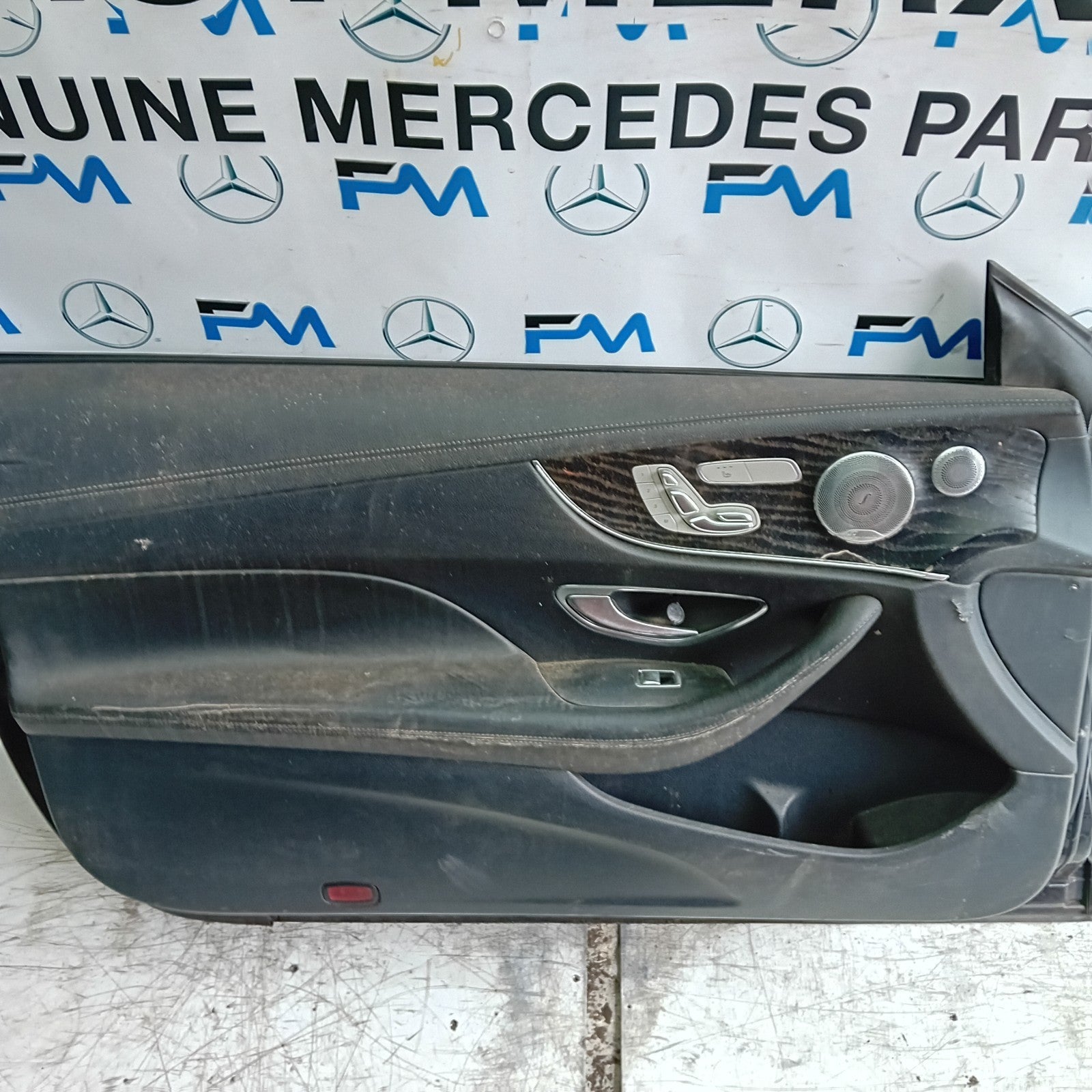 MERCEDES E-CLASS W238 PASSENGER FRONT DOOR NSF 2016 ON BLUE COMPLETE FMD408