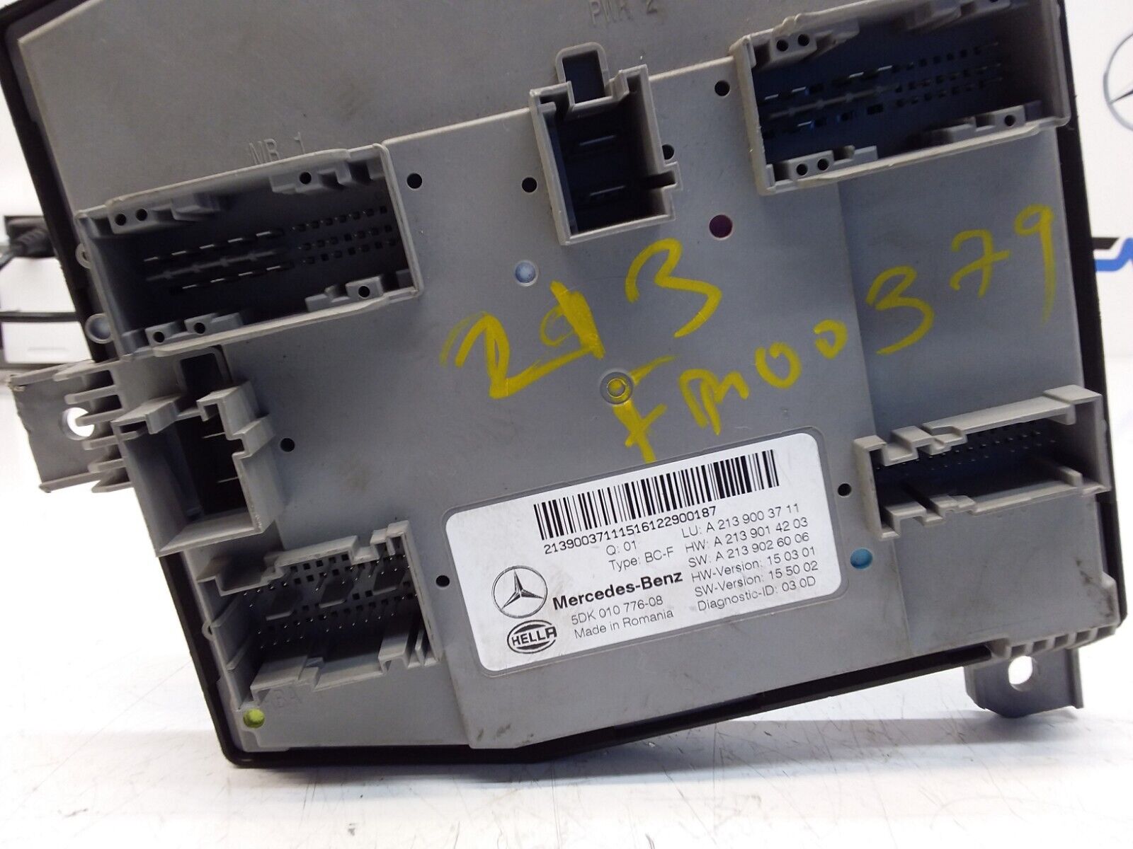 MERCEDES E-CLASS SAM CONTROL MODULE W205 A2139003711 FM00379