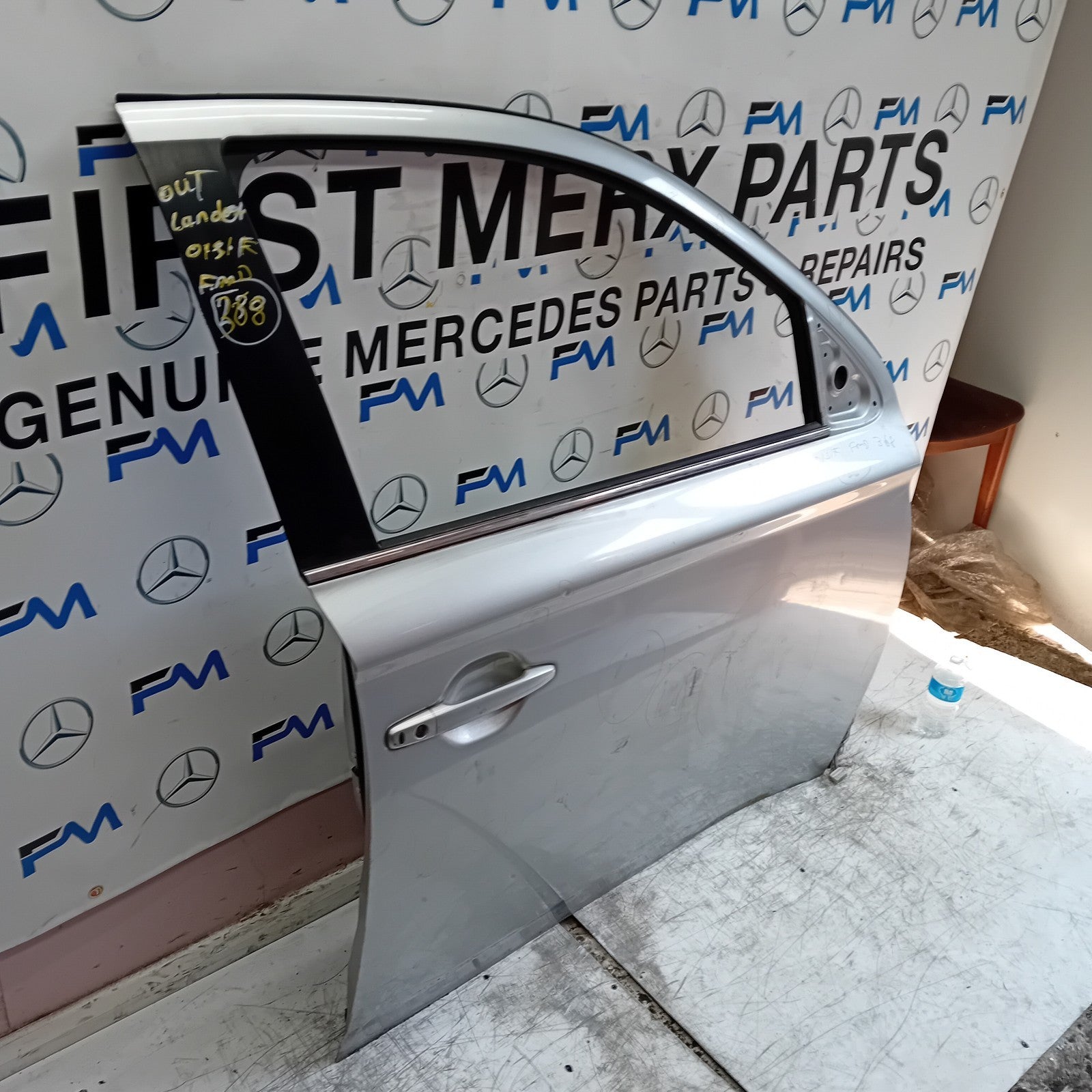 MITSUBISHI OUTLANDER MK3 DRIVER FRONT DOOR OSF SILVER 2013 FMD368