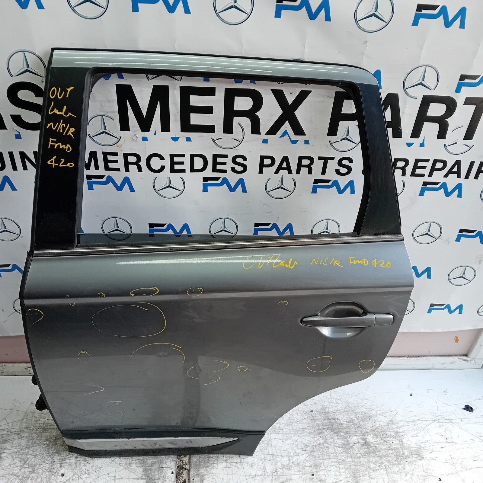 MITSUBISHI OUTLANDER MK3 PASSENGER SIDE REAR DOOR NSR 2013 GREY FMD420