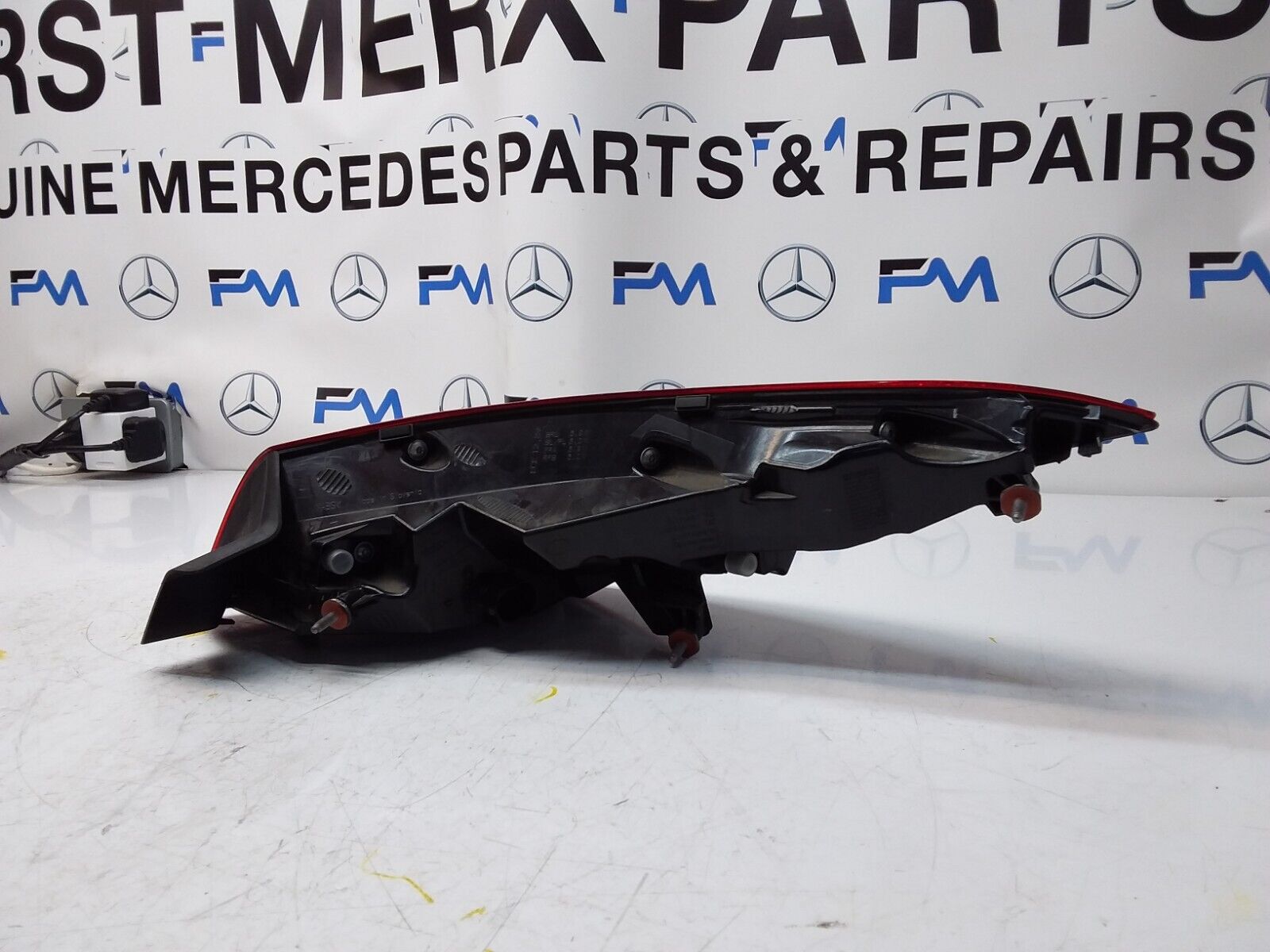 2022 MERCEDES CLA W118 REAR PASSENGER SIDE N/S LED LIGHT A1189067700 FMT30