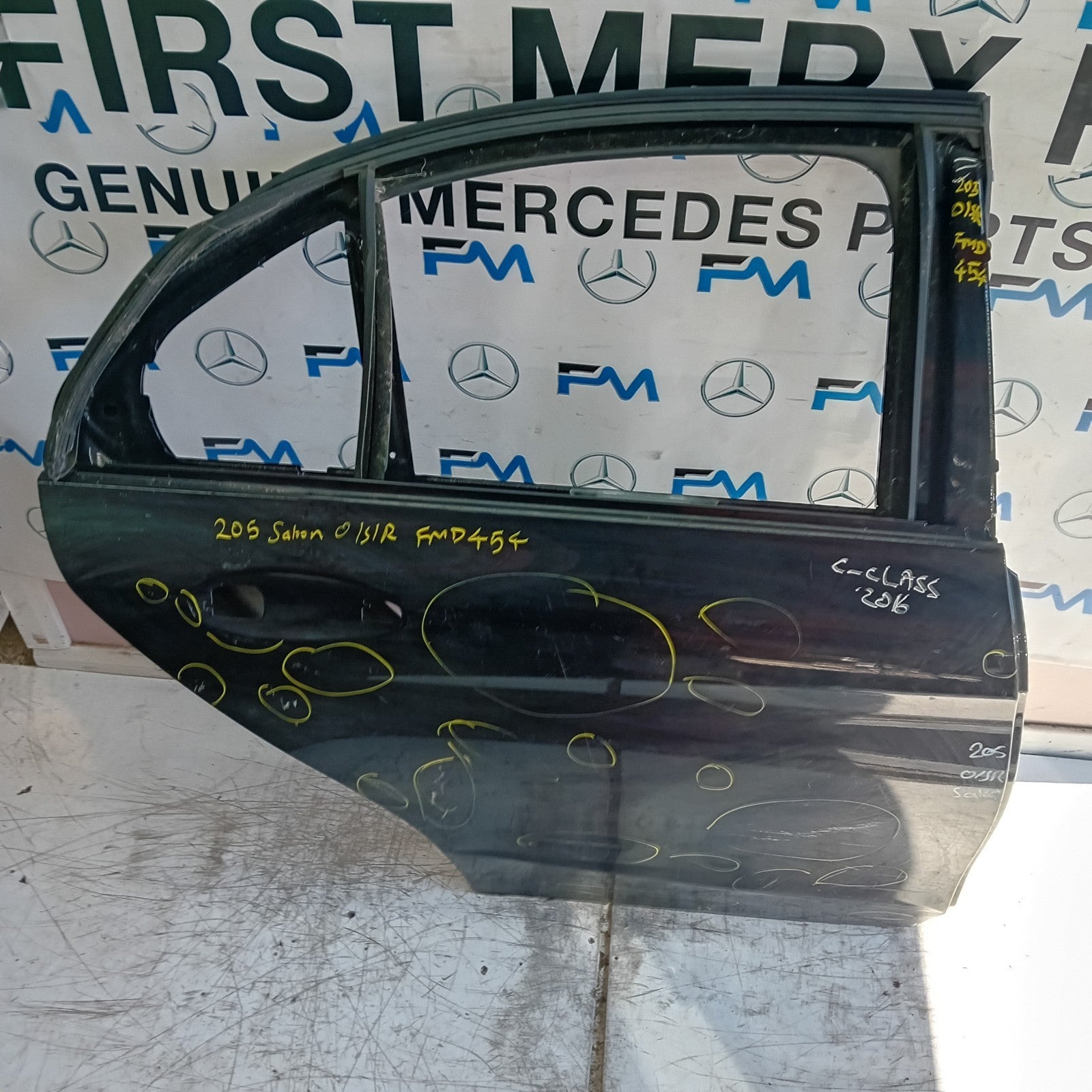 MERCEDES C-CLASS S205 SLN DRIVER REAR DOOR OSR BLACK 2014 ON  FMD454