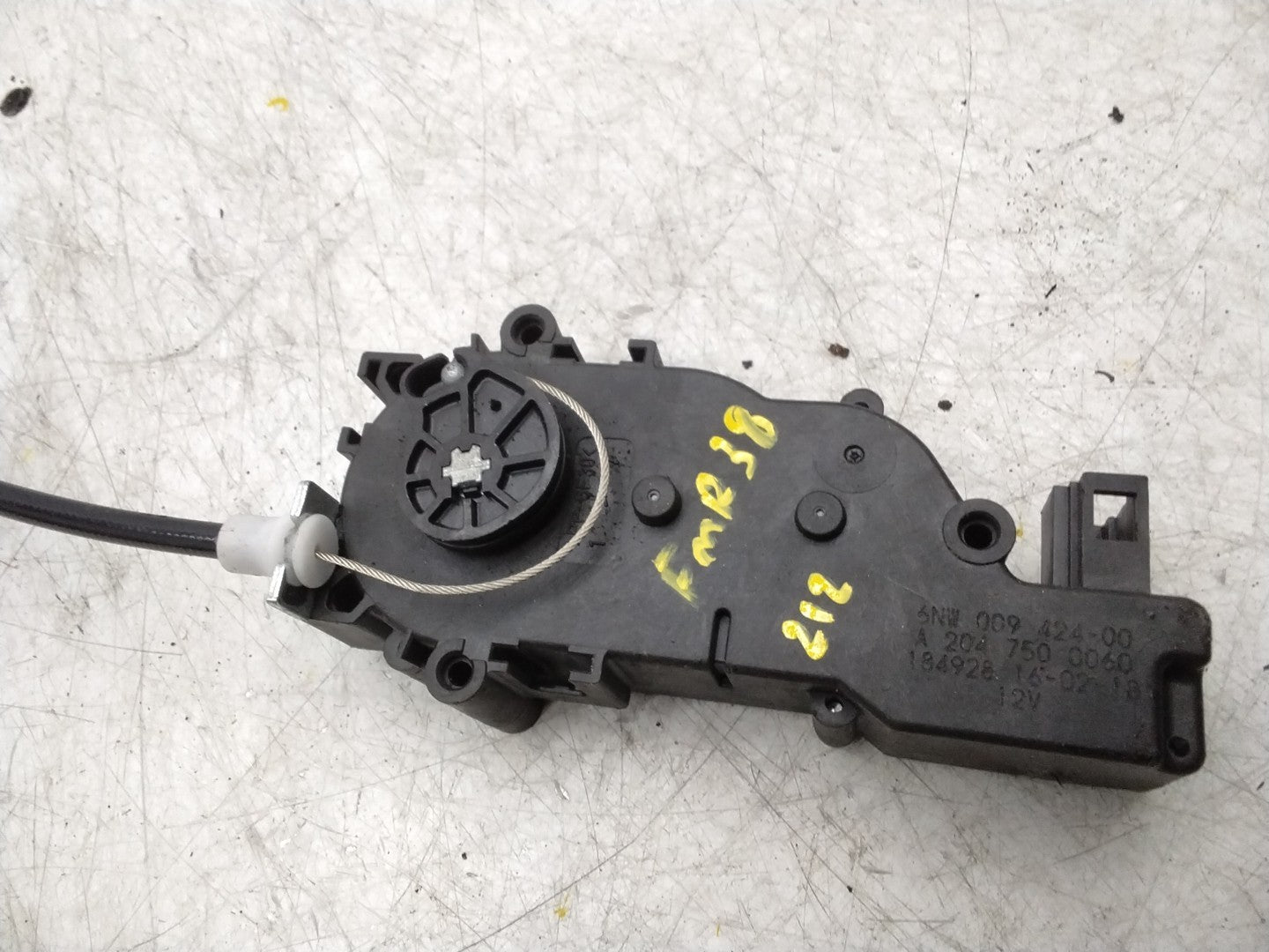 MERCEDES MERCEDES E-CLASS W212 REAR TAILGATE LOCK ACTUATOR  A2047500060 FMR38