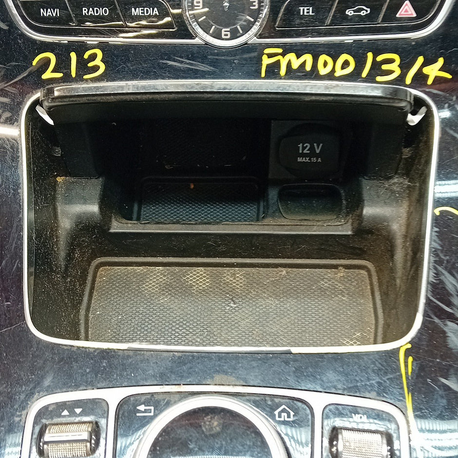  MERCEDES E-CLASS W213 CLIMATE & CENTRE CONSOLE A2138100815  COMPLETE FM001314