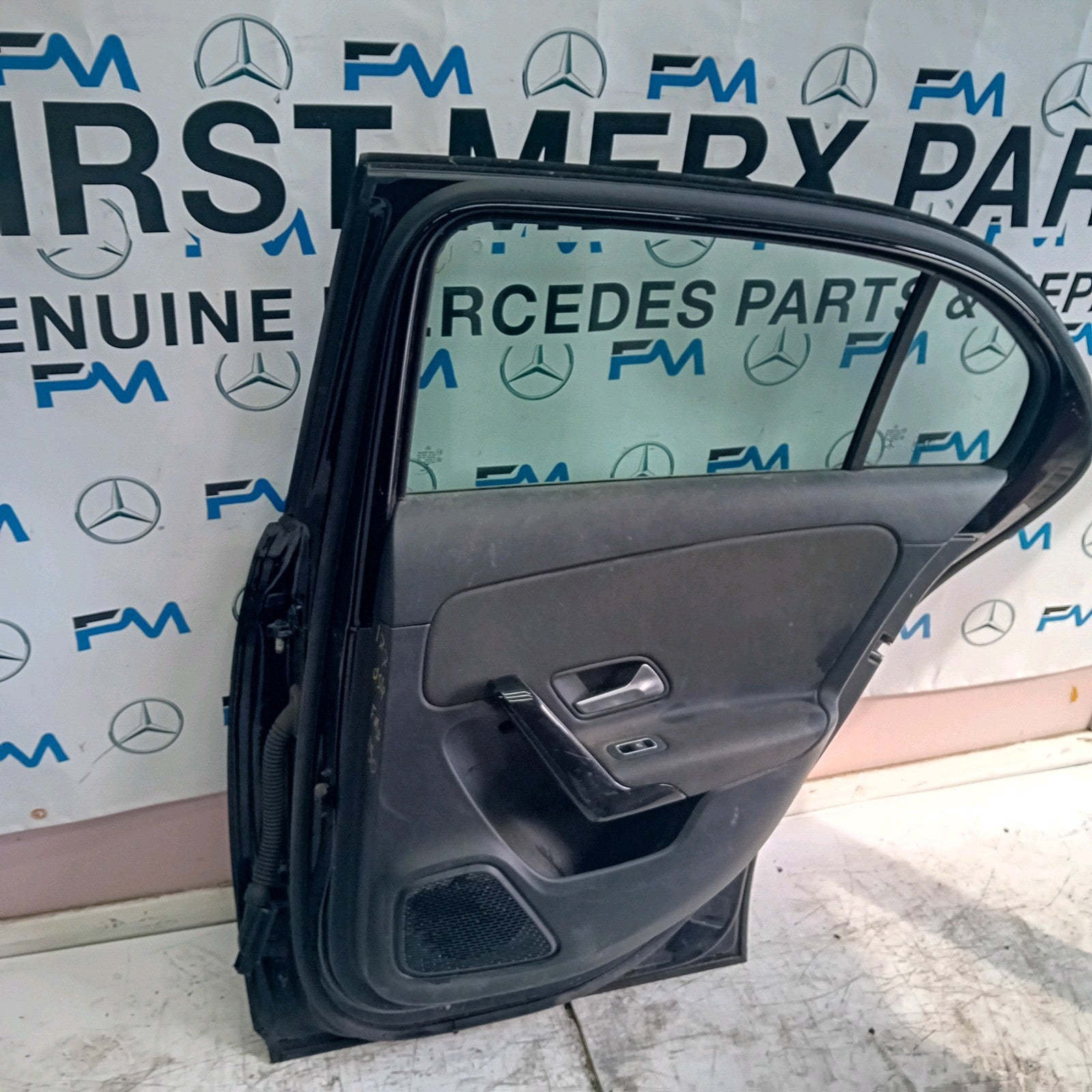 MERCEDES BENZ A-CLASS W177 DRIVER SIDE REAR DOOR O/S/R BLACK  COMPLETE FMD151
