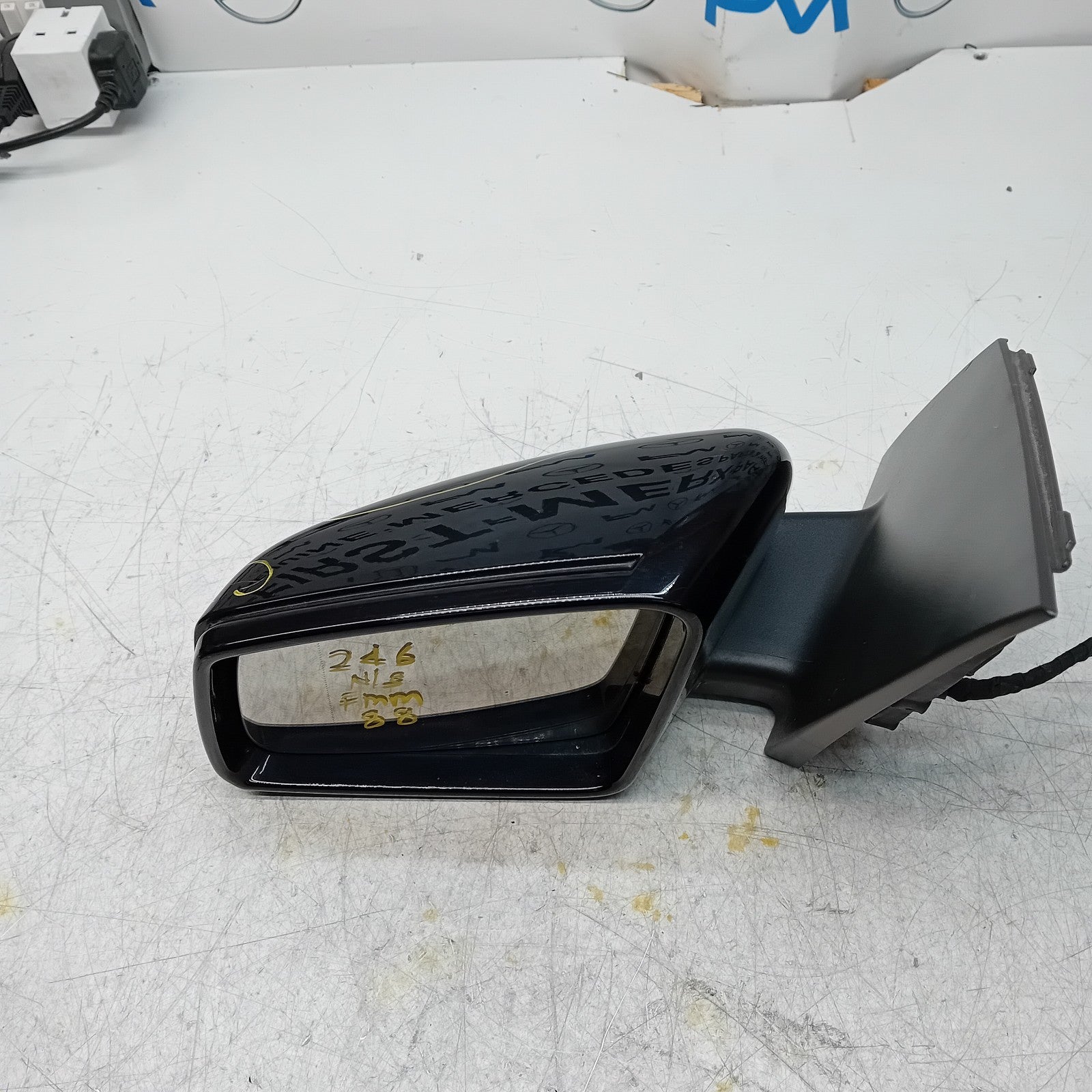 MERCEDES BENZ B-CLASS W246 PASSENGER WING MIRROR NS BLACK A2468101519  FMM88
