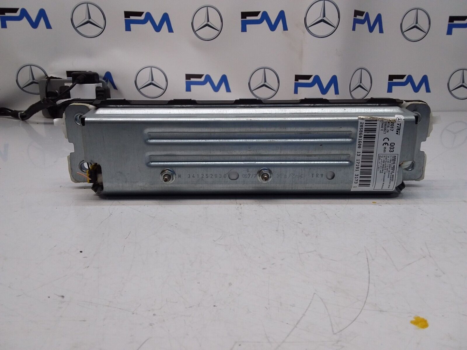 2017 MERCEDES BENZ C-CLASS W205 DRIVER SIDE KNEE AIRBAG A2058601600 FM00336
