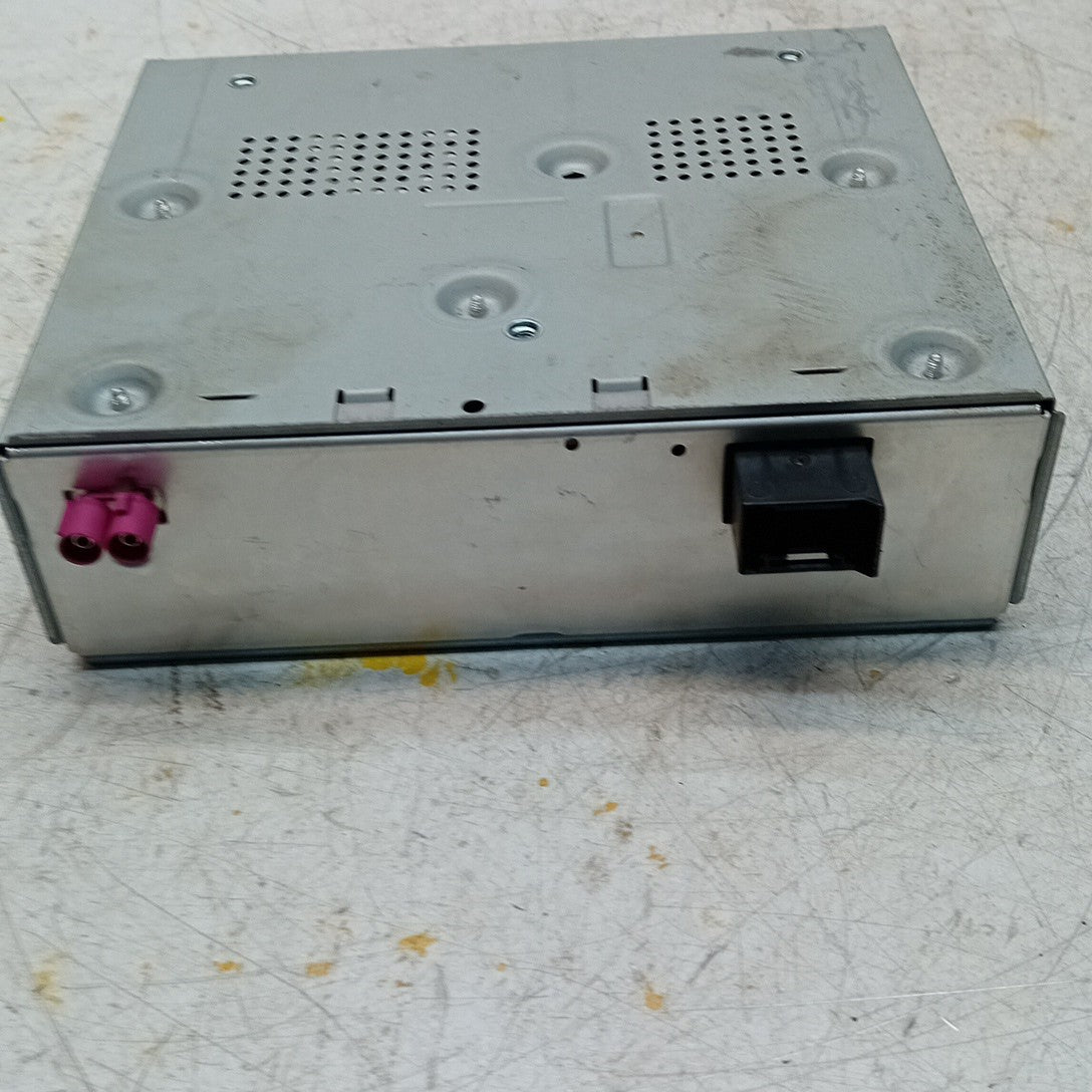 MERCEDES BENZ S-CLASS W222  2014-2021  RADIO TUNER BOX  A2229003210 FM001261