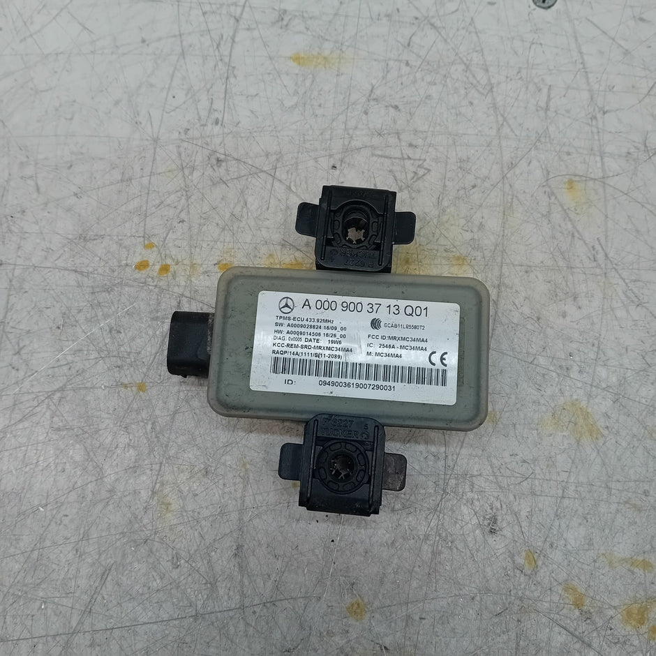 MERCEDES BENZ  E-CLASS W213 TYRE PRESSURE MONITORING SENSOR A0009003713 FM001509