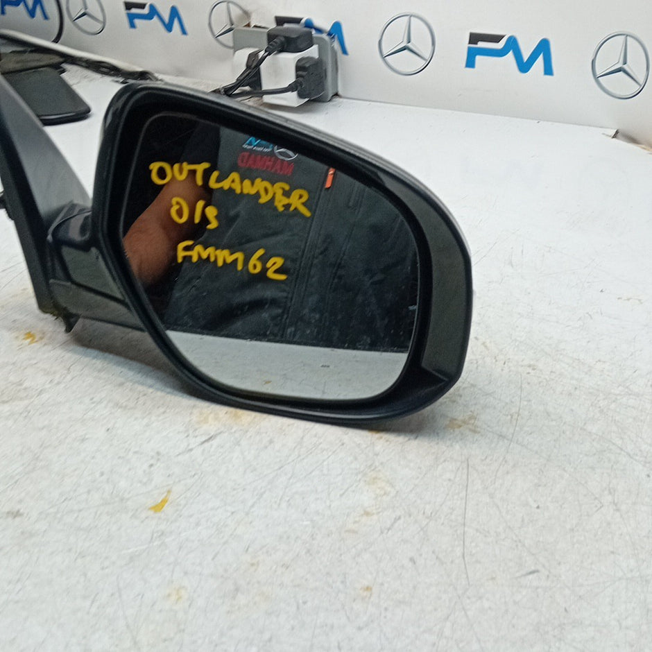 MITSUBISHI OUTLANDER MK3 DRIVER SIDE WING MIRROR OSF BLACK 2013 FMM62