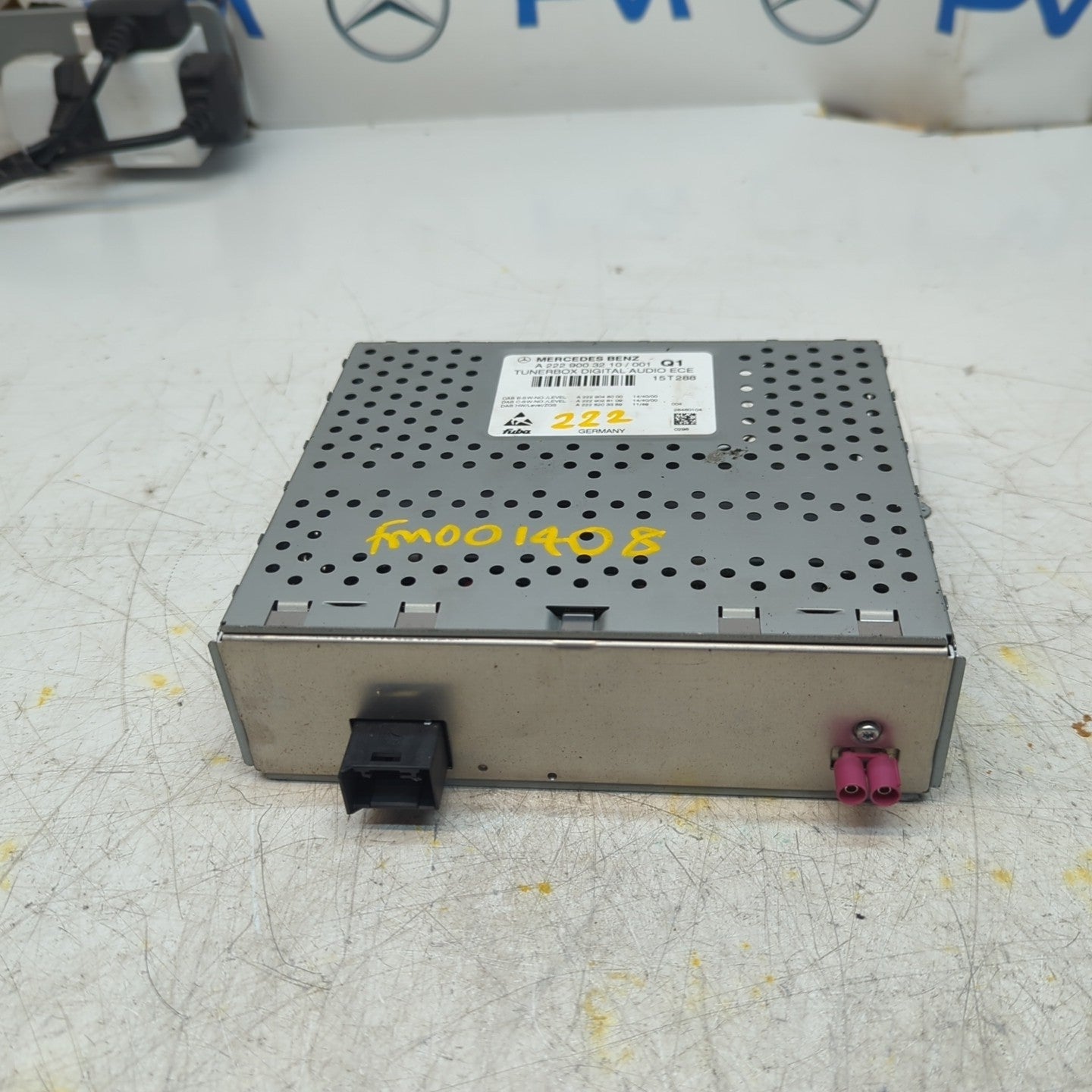 MERCEDES BENZ S-CLASS W222  2014-2021  RADIO TUNER BOX  A2229003210 FM001408