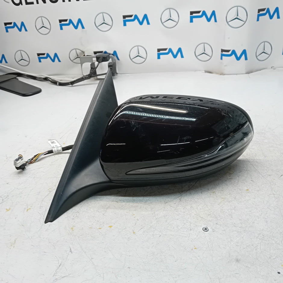 MERCEDES C-CLASS  W205 PASSENGER SIDE WING MIRROR A2058104702 BLACK PL FMM37