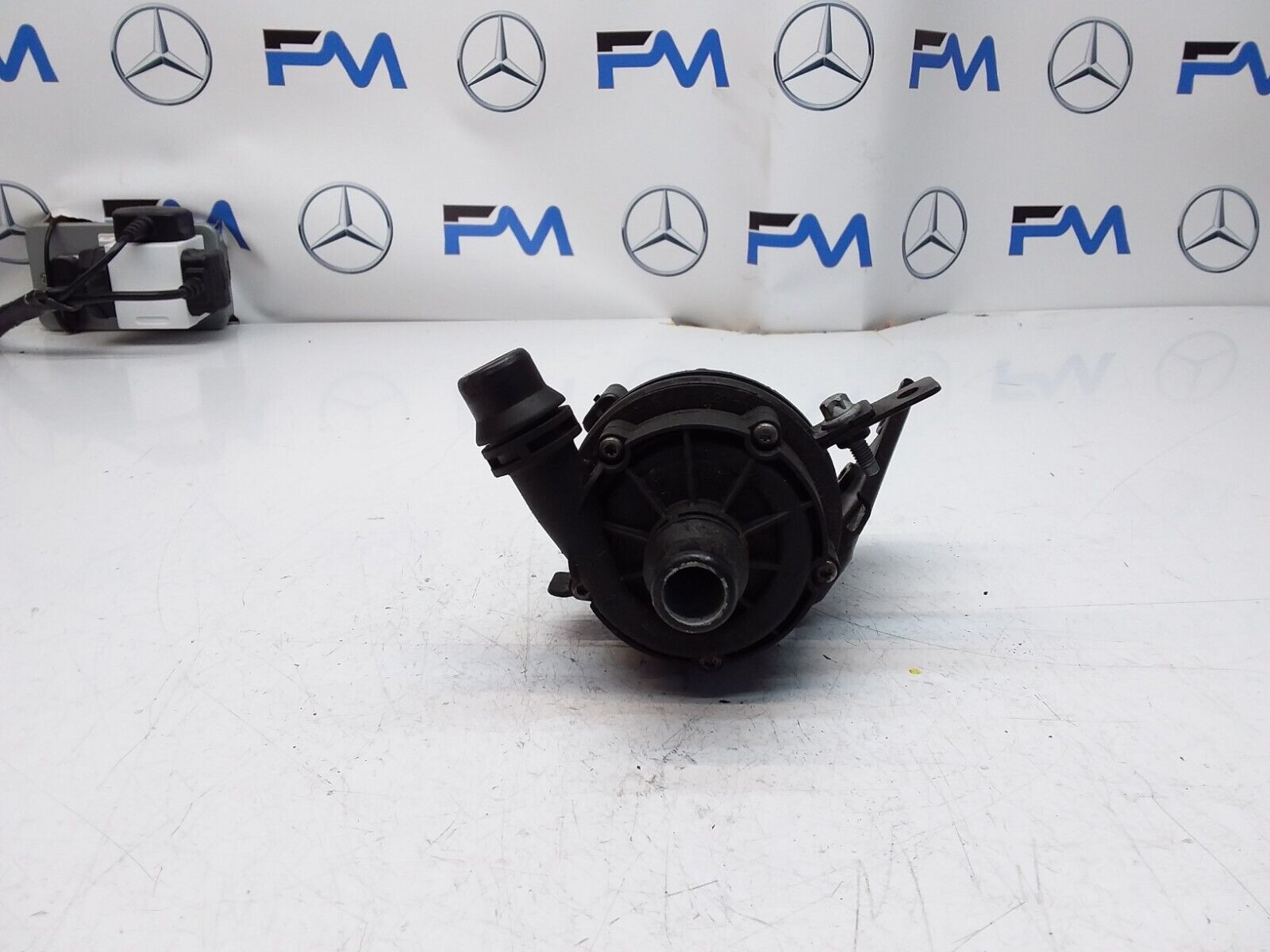 MERCEDES C-CLASS W205 ELECTRIC COOLER WATER PUMP A0005002686 FM00612