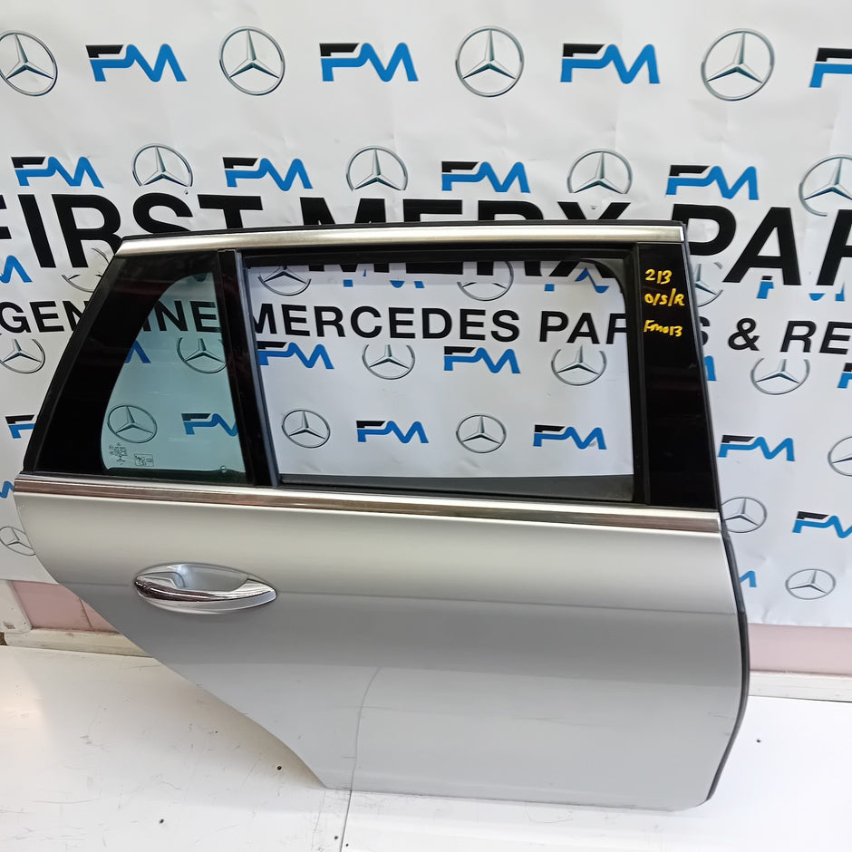MERCEDES BENZ E-CLASS W213 DRIVER SIDE REAR DOOR ( OFF SIDE REAR ) FM013