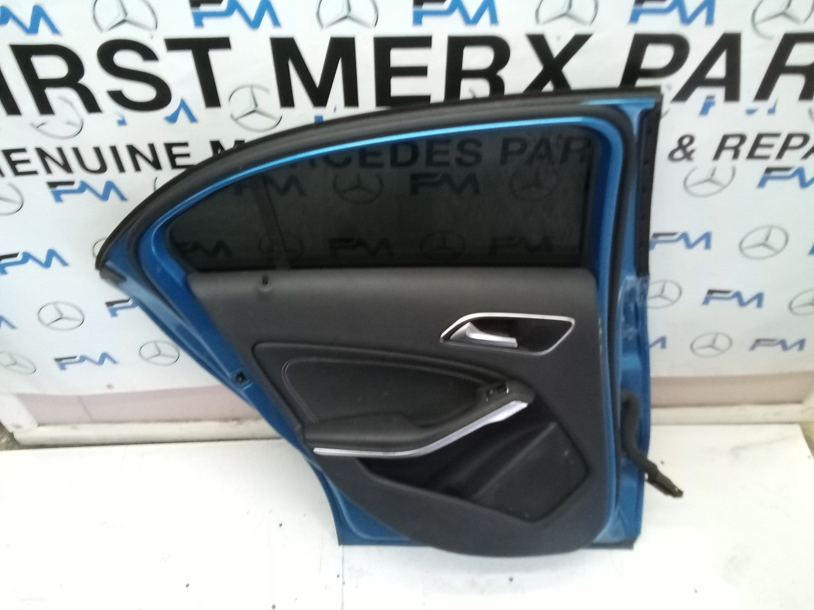 MERCEDES BENZ A CLASS W176 PASSENGER SIDE REAR DOOR ( NEAR SIDE REAR ) FMD21