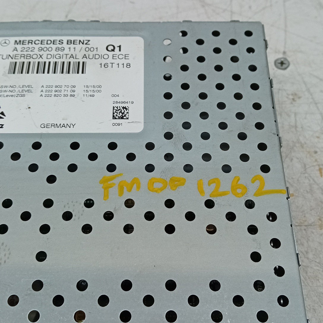 MERCEDES BENZ S-CLASS W222  2014-2021  RADIO TUNER BOX  A2229008911 FM001262