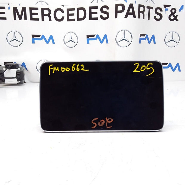 MERCEDES C-CLASS W205 2016 SAT NAV MULTIMEDIA SCREEN A2059002211 FM00662