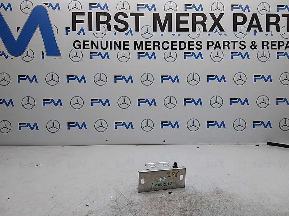 MERCEDES C-CLS W206 REINFORCEMENT MOUNTING RAIL A2066203802 FMR232
