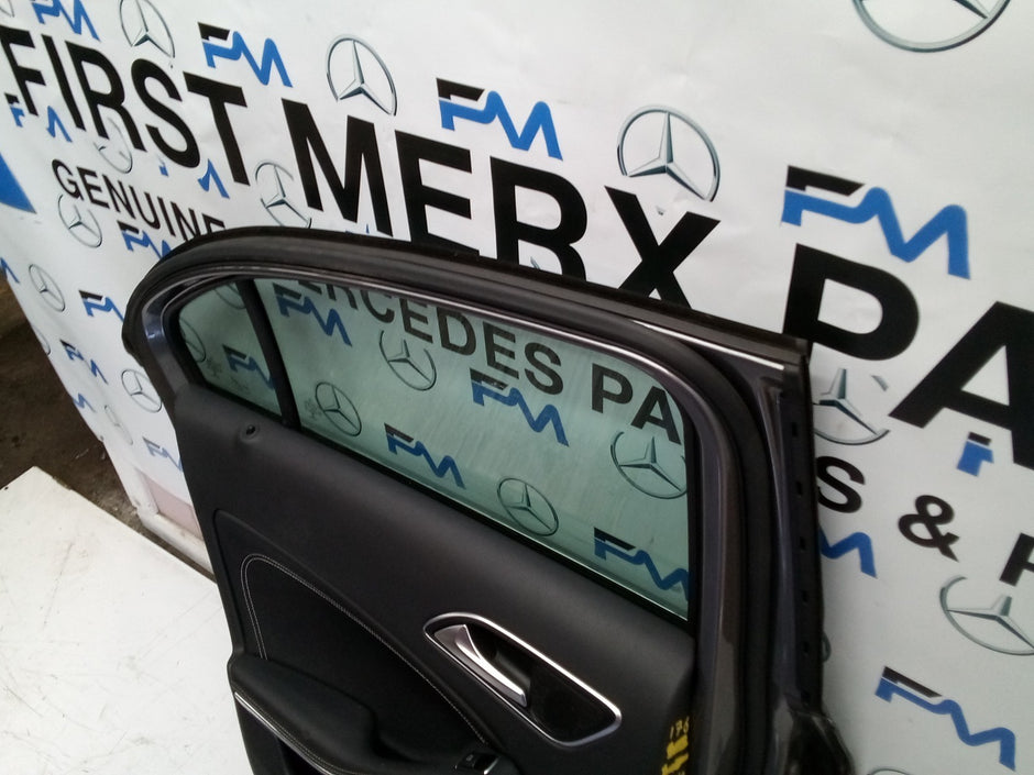 MERCEDES BENZ A CLASS W176 PASSENGER SIDE REAR DOOR ( NEAR SIDE REAR ) FMD19