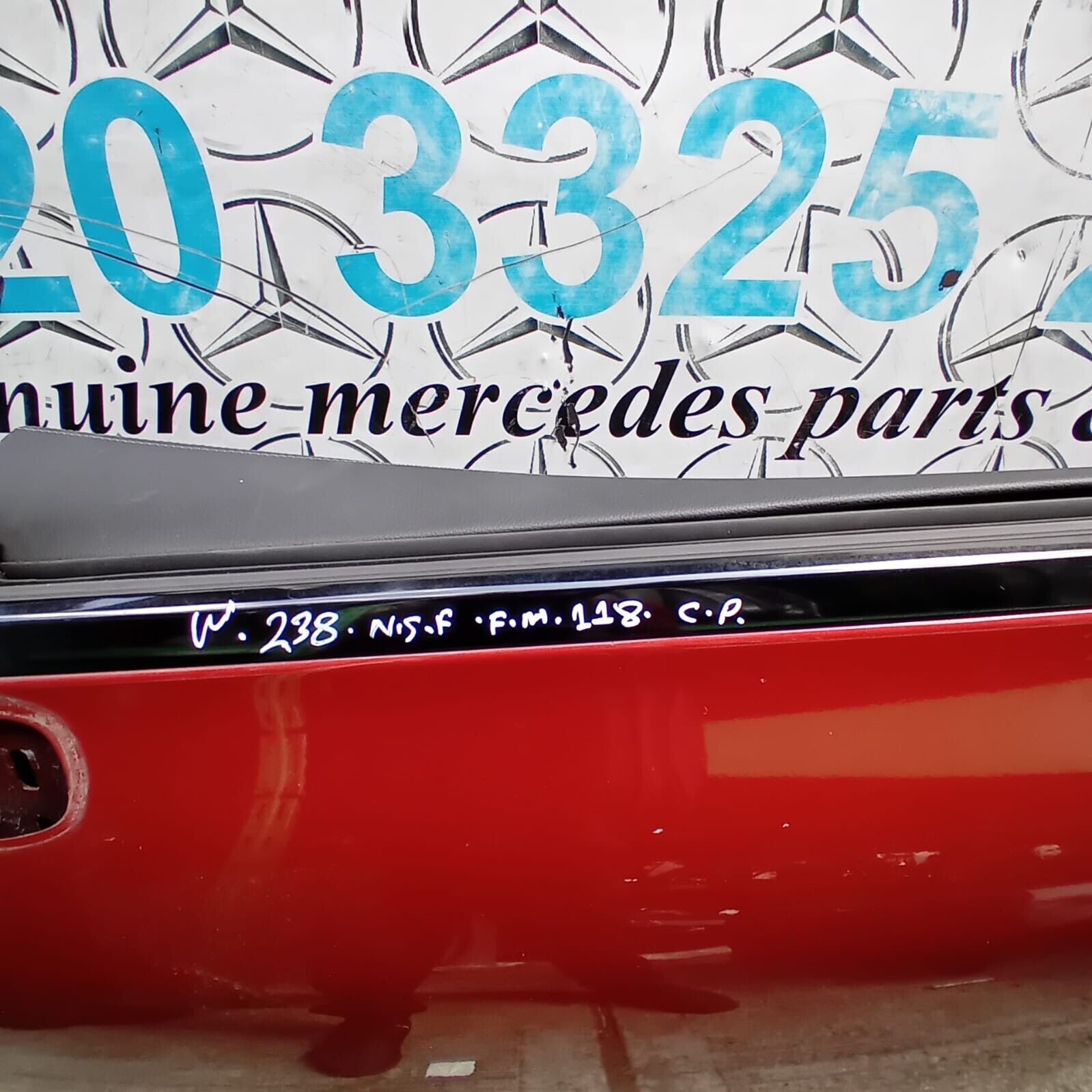 MERCEDES BENZ E-CLASS  W238 COUPE  PASSENGER SIDE  DOOR ( NEAR SIDE  )