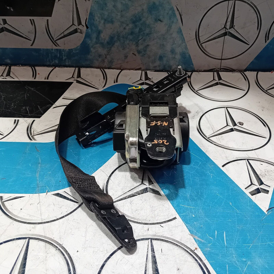 MERCEDES C CLASS SEAT BELT FRONT LEFT PASSENGER SIDE NEARSIDE W205  A2058600185