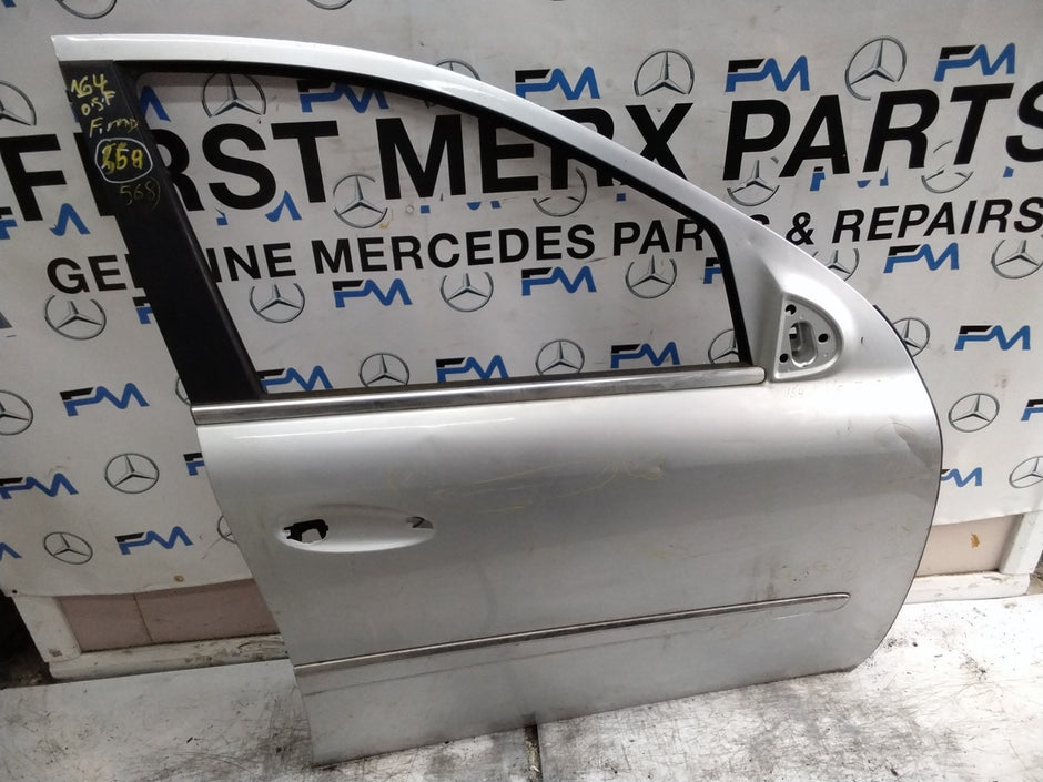 MERCEDES M-CLASS W164 DRIVER FRONT DOOR OSF SILVER 2005-2011  FMD568