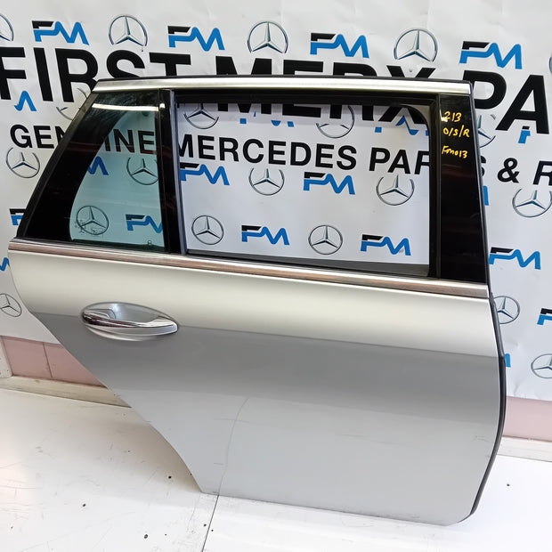MERCEDES BENZ E-CLASS W213 DRIVER SIDE REAR DOOR ( OFF SIDE REAR ) FM013