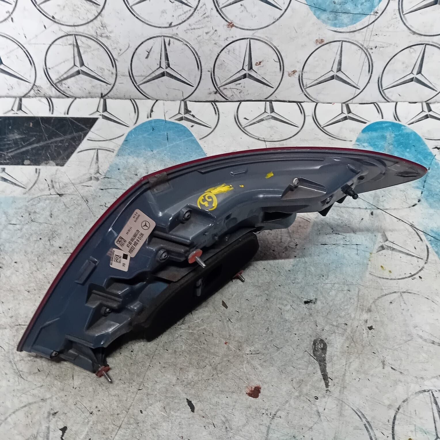 MERCEDES BENZ E-CLASS W213 E63 PASSENGER SIDE (NEAR SIDE) REAR LIGHT A2139067900