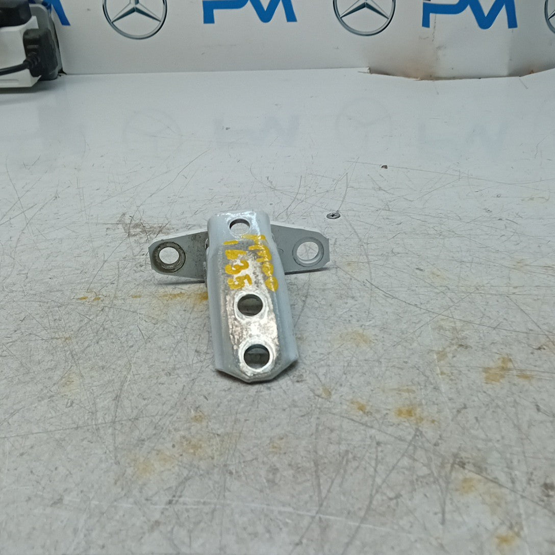 MITSUBISHI OUTLANDER MK3  FRONT DOOR HINGE PANEL A521 A046834 FM001635