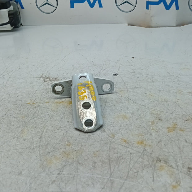 MITSUBISHI OUTLANDER MK3  FRONT DOOR HINGE PANEL A521 A046834 FM001635
