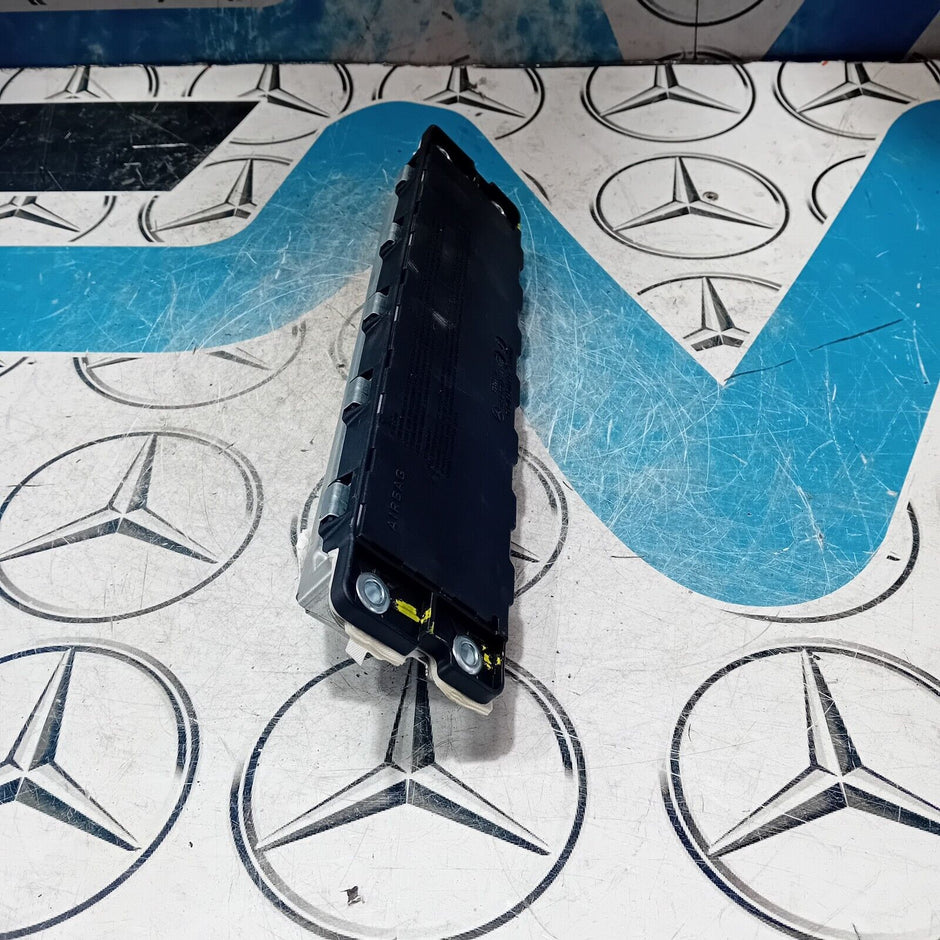 2015 MERCEDES BENZ C-CLASS W205 C43 AMG DRIVER SIDE KNEE AIRBAG A2058601600