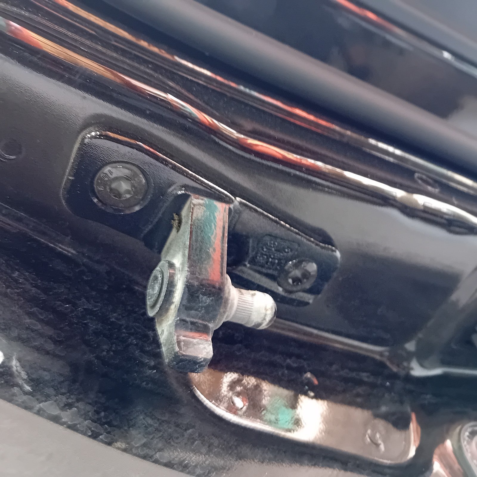 MERCEDES BENZ  E-CLASS W213 DRIVER SIDE FRONT DOOR O/S/F COMPLETE BLACK FMD112