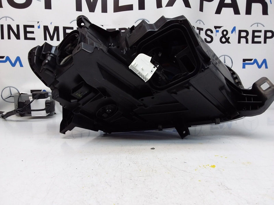MERCEDES-BENZ W166 GLE PASSENGER NS  HEADLIGHT A1668204256 FMH77 LED INTELLIGENT