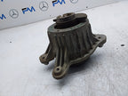 MERCEDES BENZ  E-CLASS W213  ENGINE MOUNT LEFT NS A2132400500 FMR323