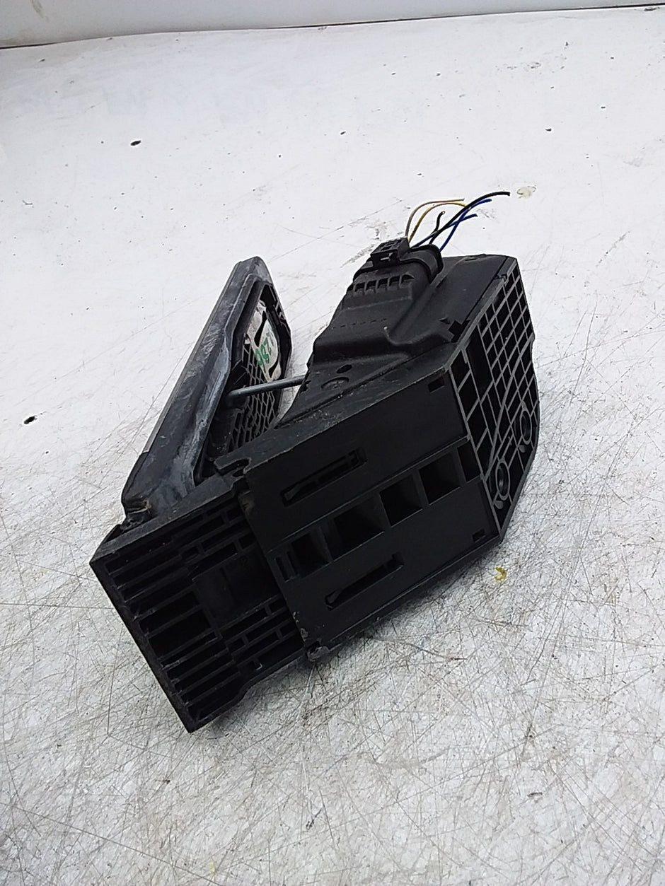 MERCEDES C-CLASS W205 ACCELERATOR THROTTLE GAS PEDAL A2053000104 FMR286