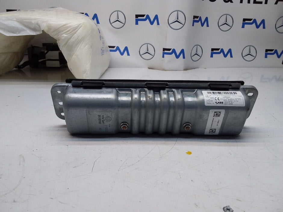 2018 MERCEDES BENZ A-CLASS W118 DRIVER SIDE KNEE AIRBAG A1778600102 FM00323