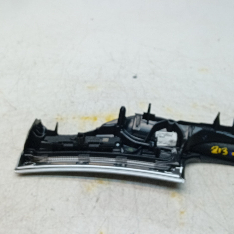 MERCEDES E-CLASS W213 DRIVER SUPPORT SYSTEM SWITCH & TRIM A2136808201 FM001387