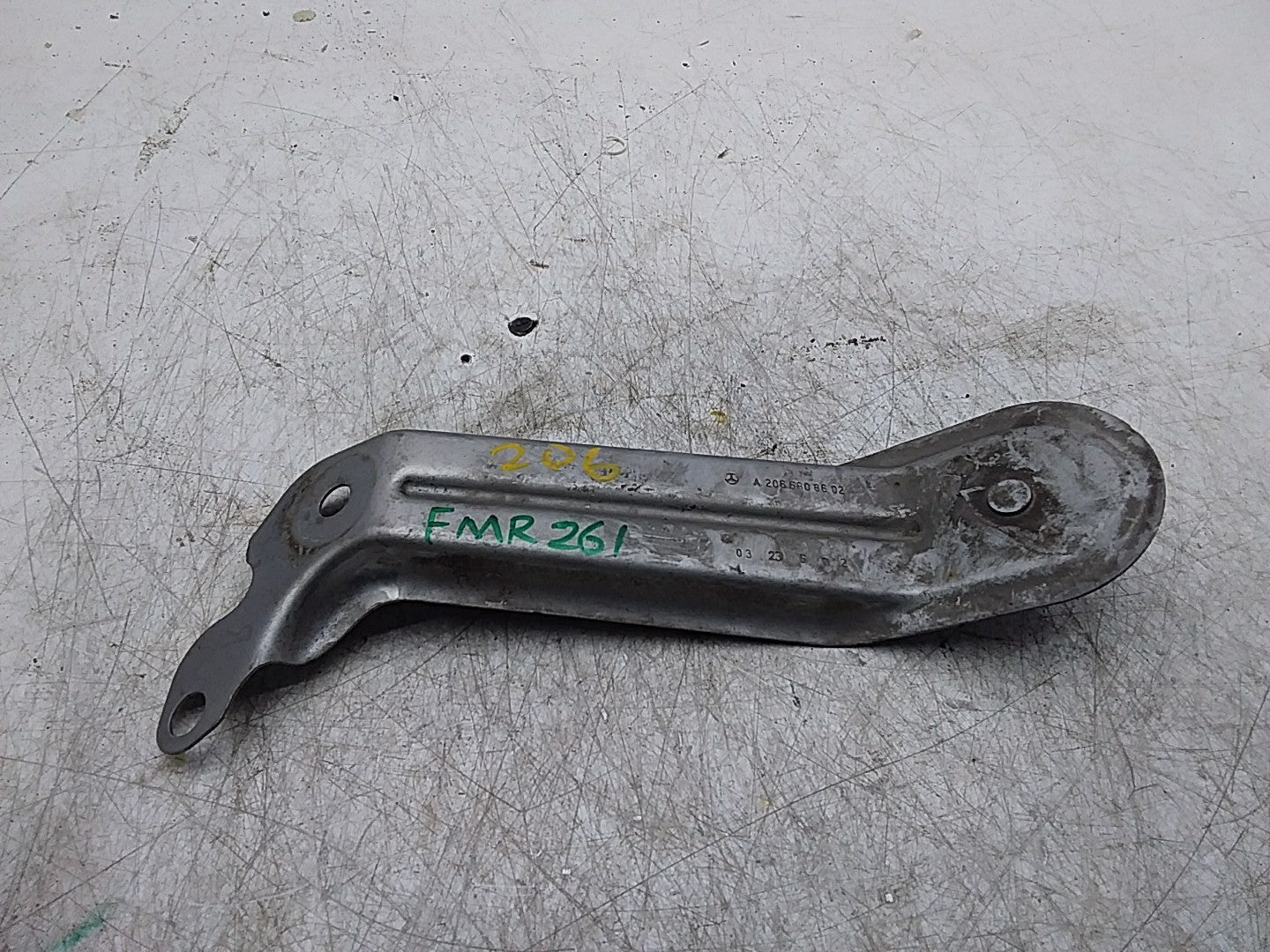 MERCEDES C-CLASS W206 REAR RIGHT BUMPER BRACKET A2066808602 FMR261