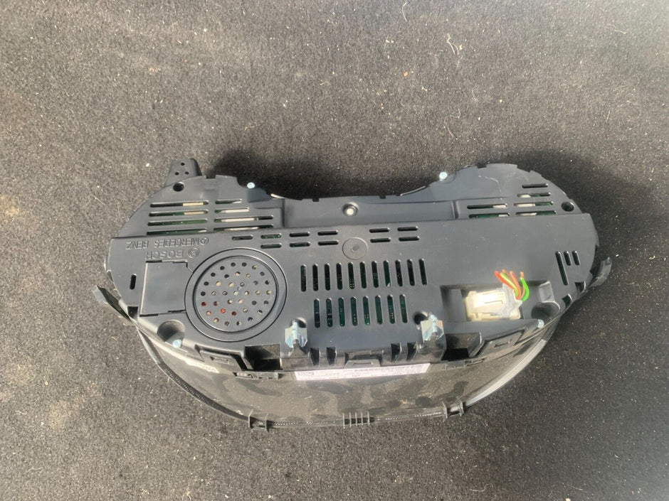 Mercedes W176 Diesel Speedo Clocks Instrument Cluster Trim Manual A1769009400