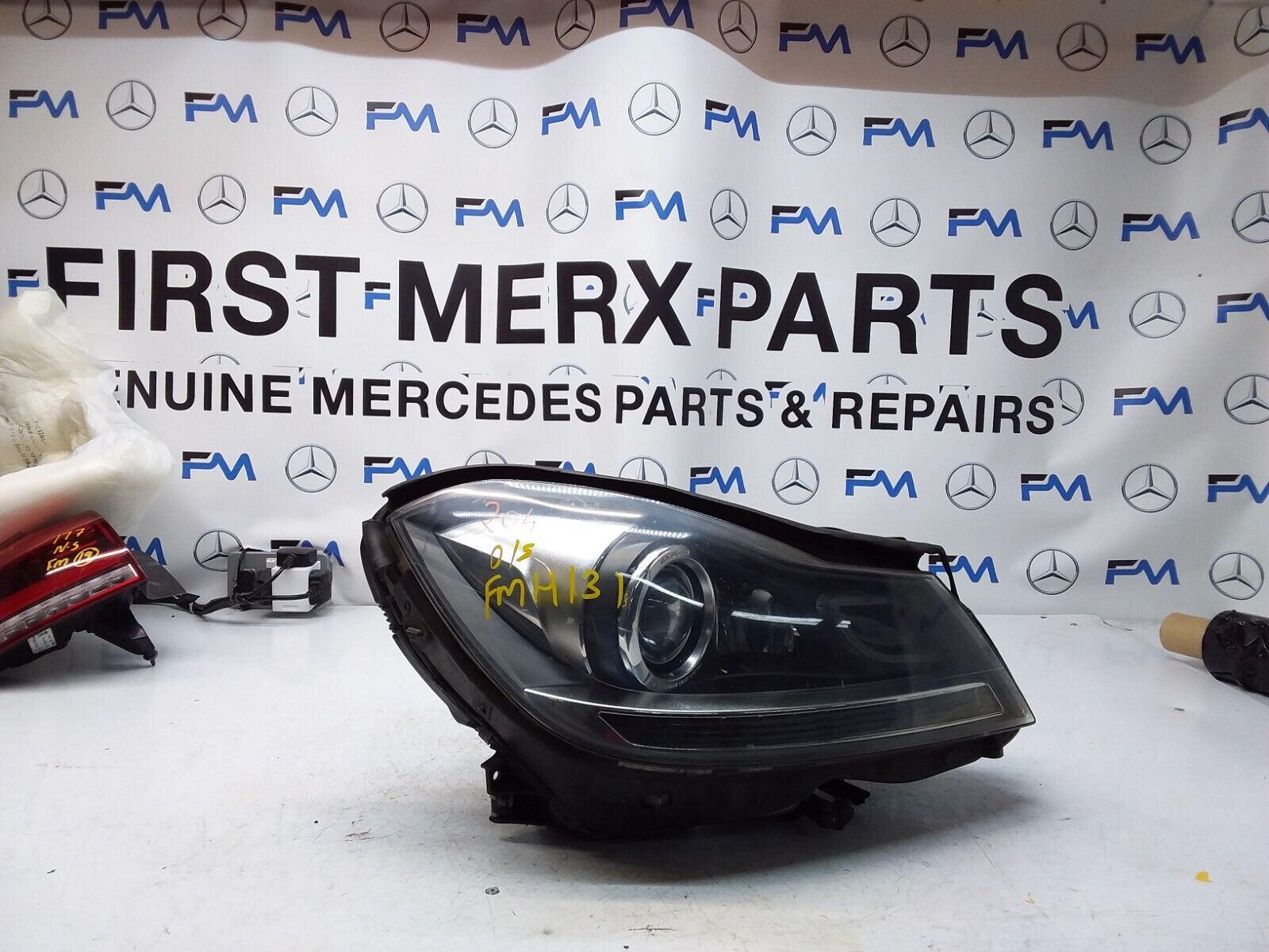 2011 MERCEDES C-CLASS W204 HEADLIGHT DRIVER OS A2048204639 FMH131 LED INTELLIGEN