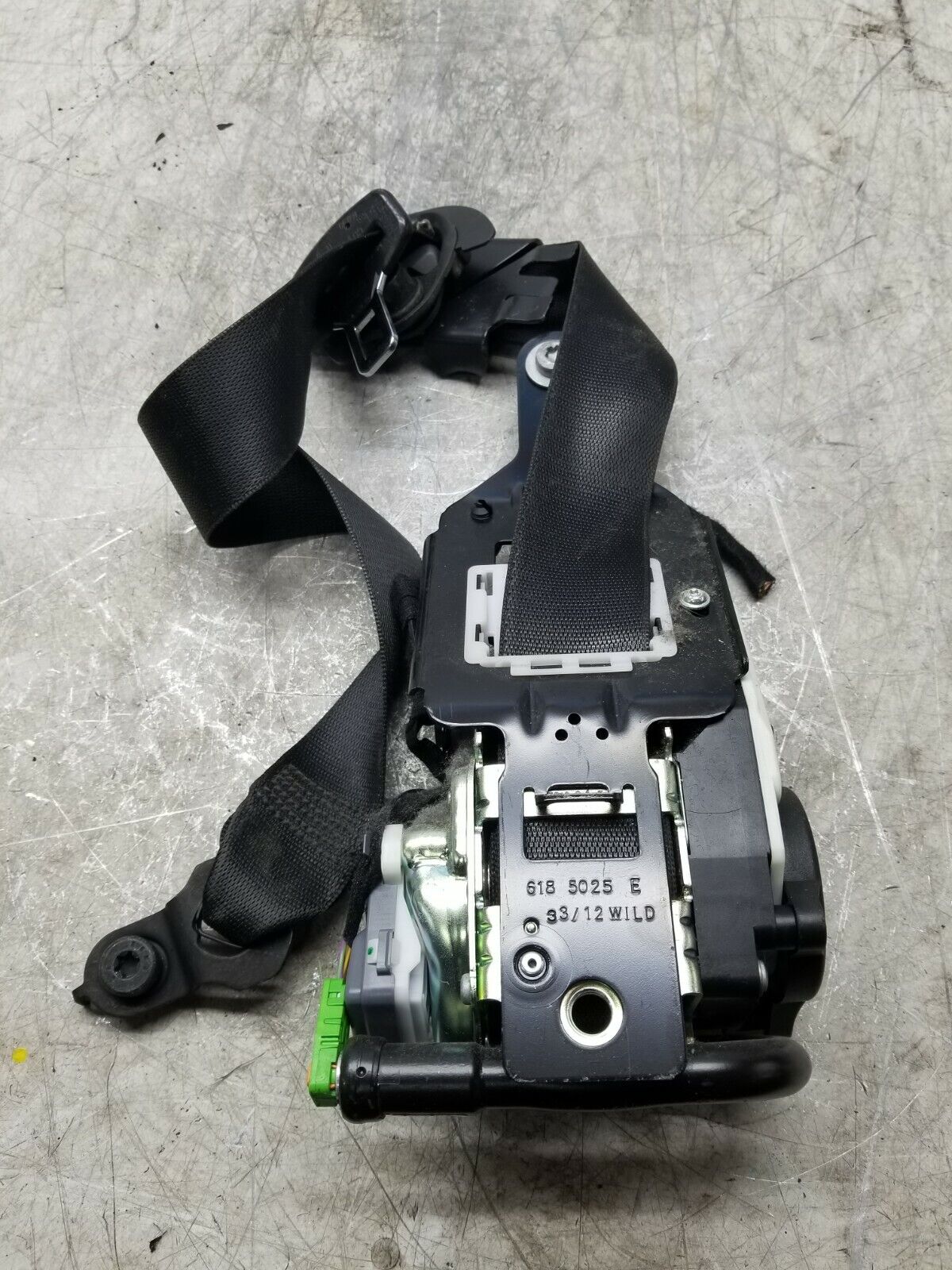 MERCEDES C220 W204 2012 FRONT RIGHT SEAT BELT A2048602485