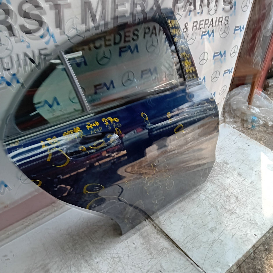 MERCEDES BENZ A-CLASS W176 DRIVER REAR DOOR OSR BLUE 2012-18 COMPLETE FMD370