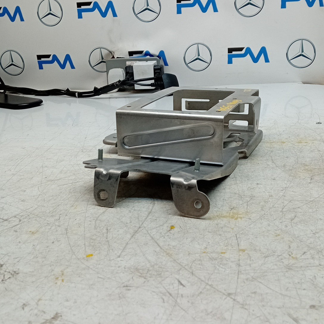 MERCEDES BENZ E-CLASS W212  2014-2021  RADIO TUNER BOX  A2125456140 FM001554