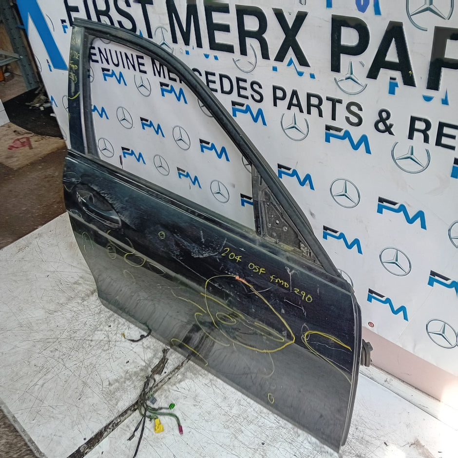 MERCEDES BEBZ C-CLASS W204 DRIVER SIDE FRONT DOOR OSF FMD290